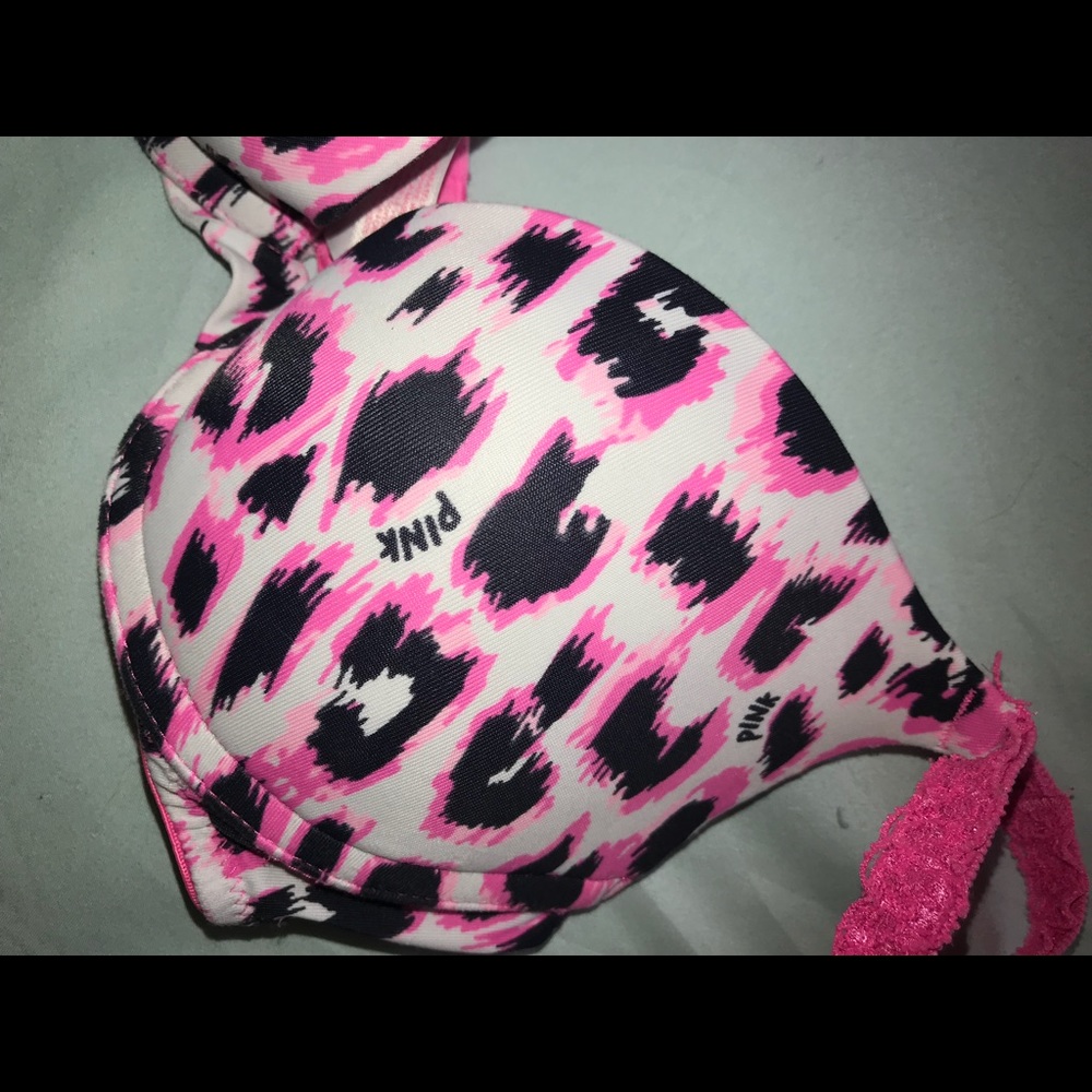 Victoria secret bra 32A